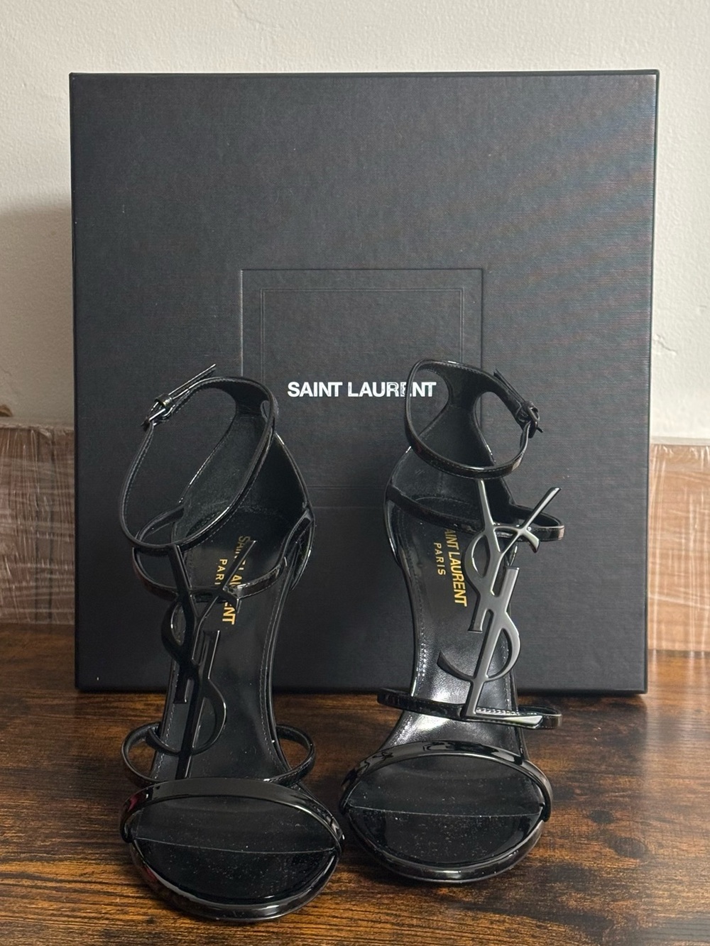 Saint Laurent Black Patent Leather YSL Logo Ankle-Strap Nero Heels